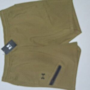 Under Armour Unstoppable Fleece Shorts Size-XL Tan NWT